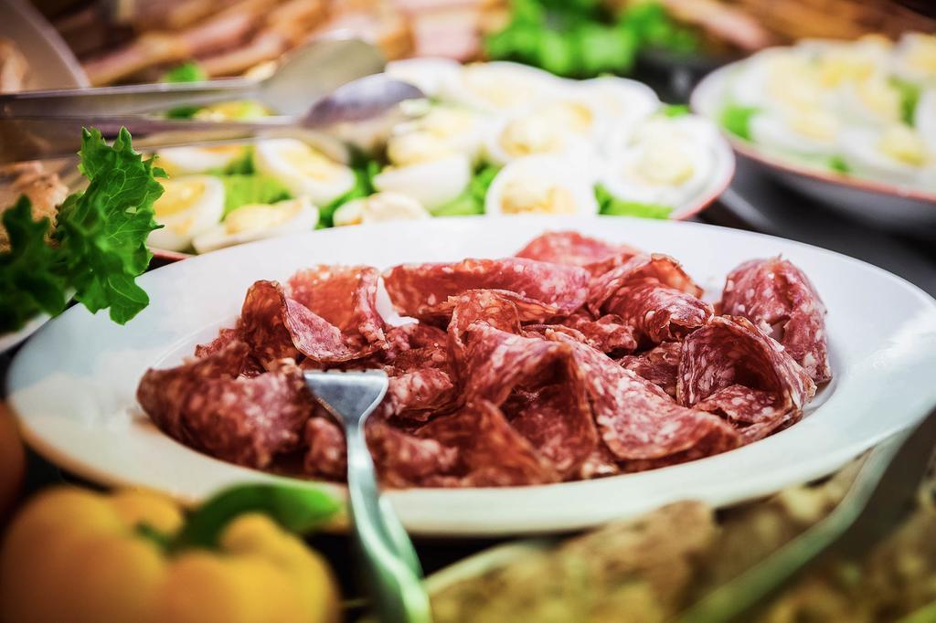 Logis Hotel Lons-Le-Saunier - Restaurant Le Grill Luaran gambar