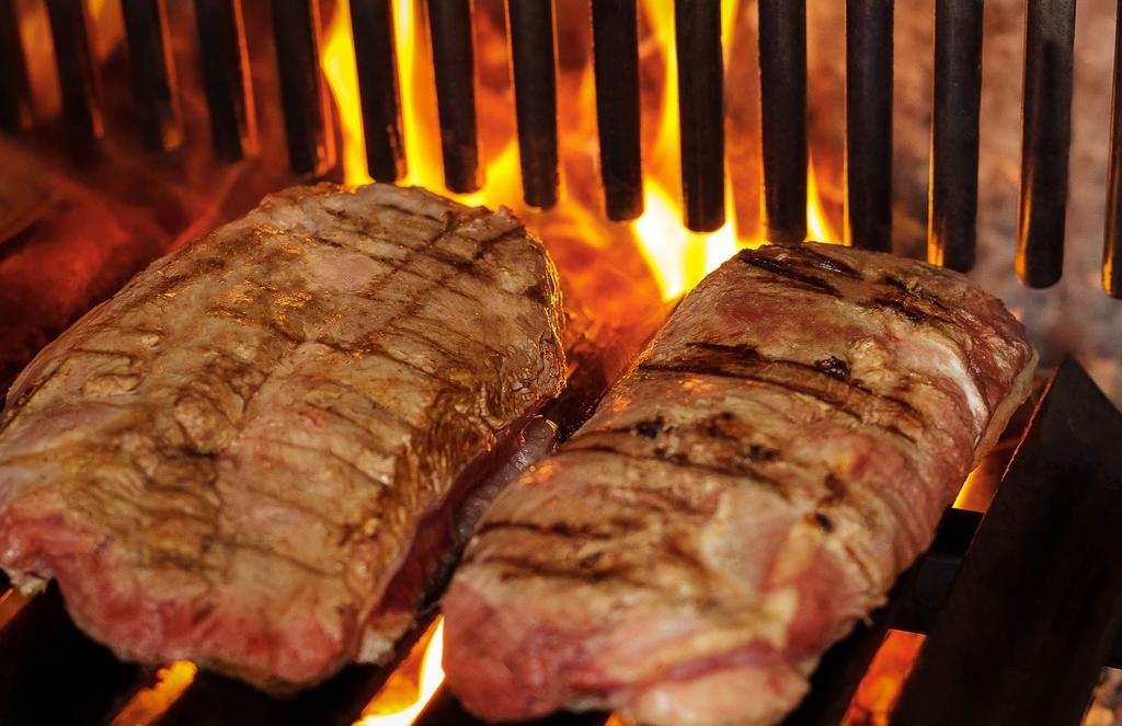 Logis Hotel Lons-Le-Saunier - Restaurant Le Grill Luaran gambar