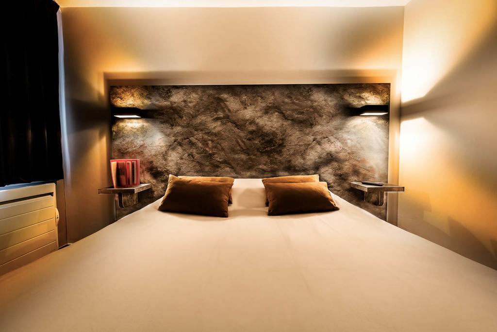 Logis Hotel Lons-Le-Saunier - Restaurant Le Grill Luaran gambar