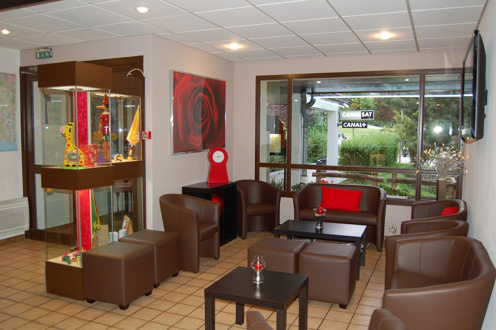 Logis Hotel Lons-Le-Saunier - Restaurant Le Grill Luaran gambar